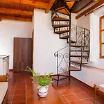 Archontiko Maisonettes Αλυκών