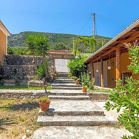 Archontiko Maisonettes Szálloda Alikész