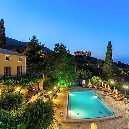 Archontiko Maisonettes 4*
