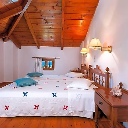 Archontiko Maisonettes 4*