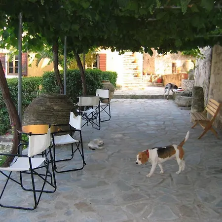Archontiko Maisonettes 4*