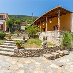 Archontiko Maisonettes 4*