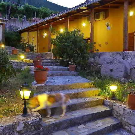 Archontiko Maisonettes Hotel 4*