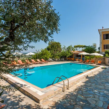 Archontiko Maisonettes 4*