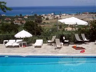 Archontiko Maisonettes 4*